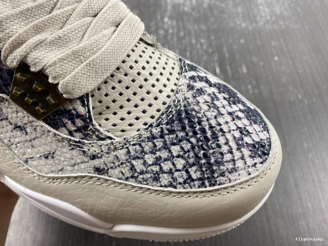 Retro Jordan 819139-030 Snakeskin 4 0901